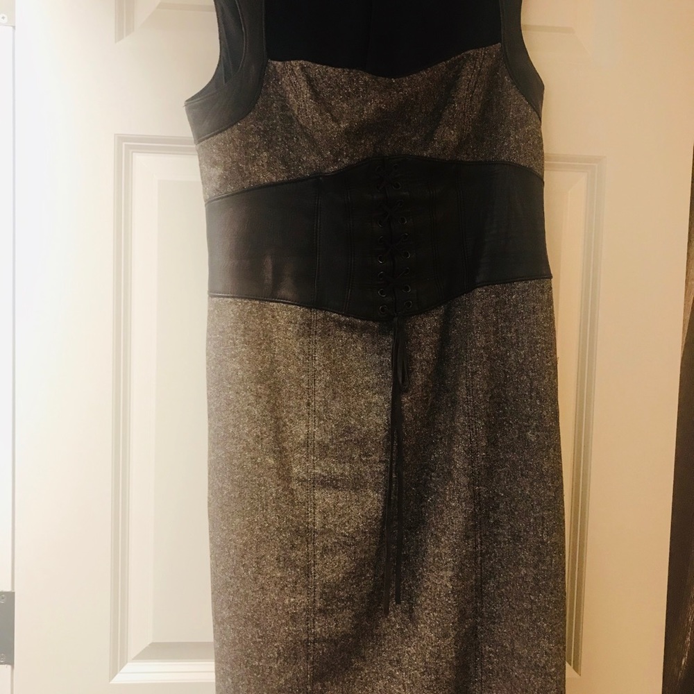 Sleeveless wool dress